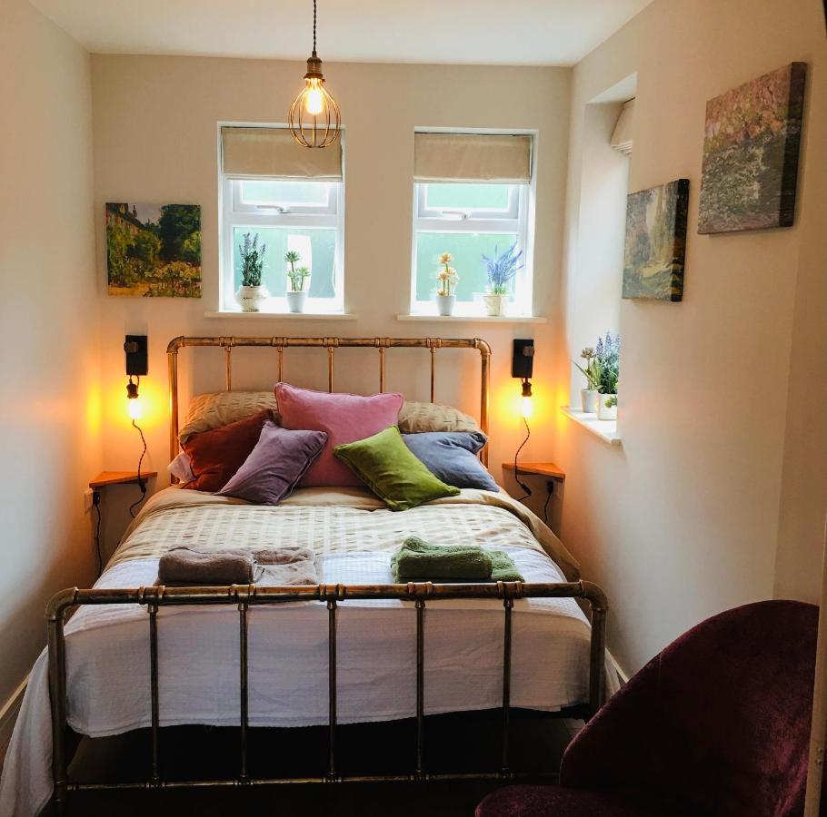 The Art Attic A Stylish Boutique Apartment Builth Wells Exterior foto
